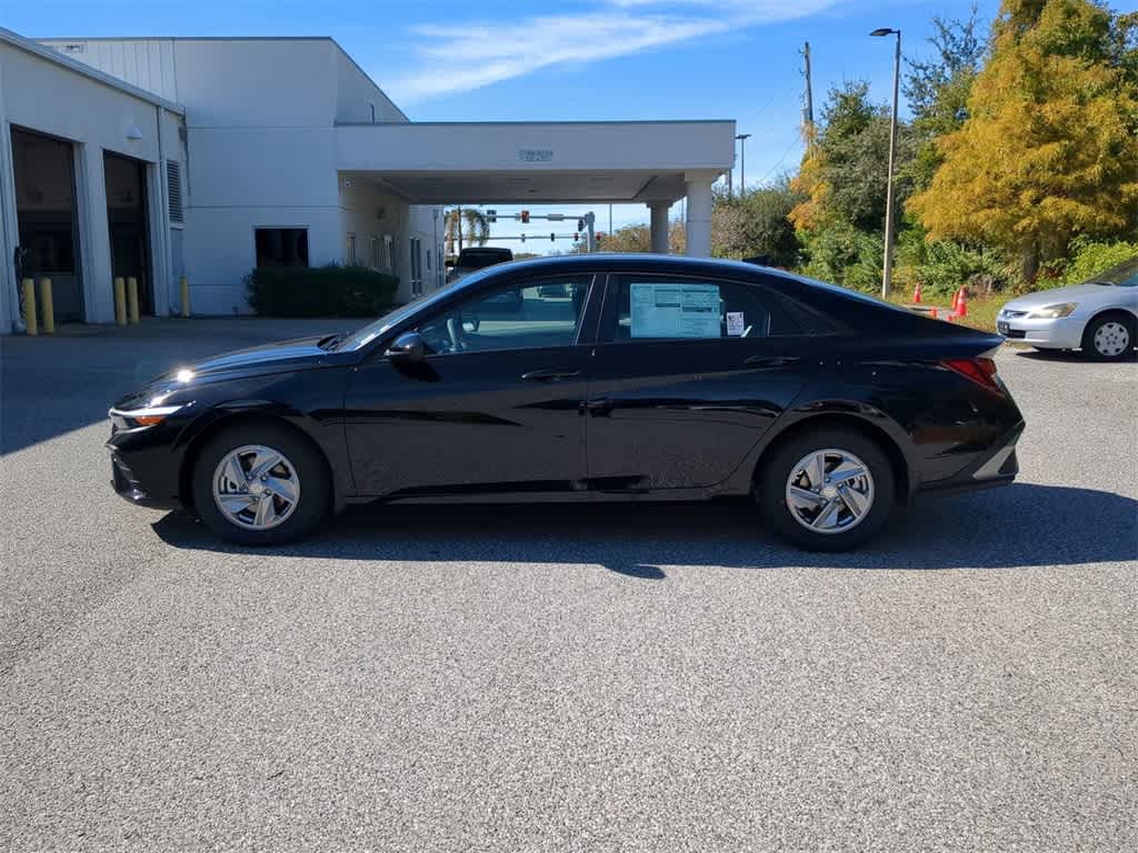 Thumbnail: 2026 Hyundai Elantra - 2