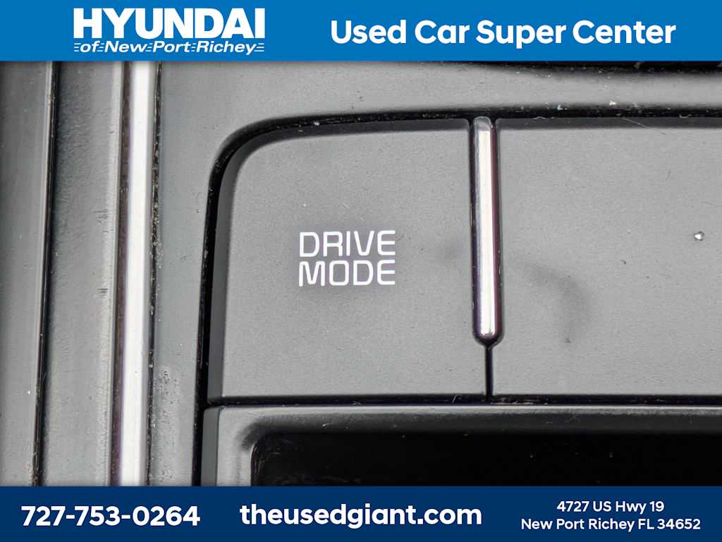 Thumbnail: 2019 Kia Sorento - 26