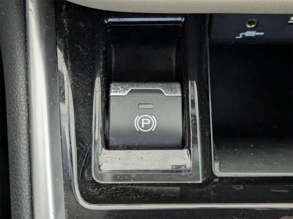 Thumbnail: 2020 Subaru Outback - 31