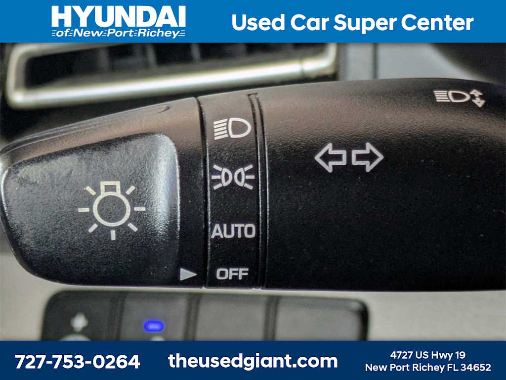 Thumbnail: 2019 Hyundai Elantra - 31