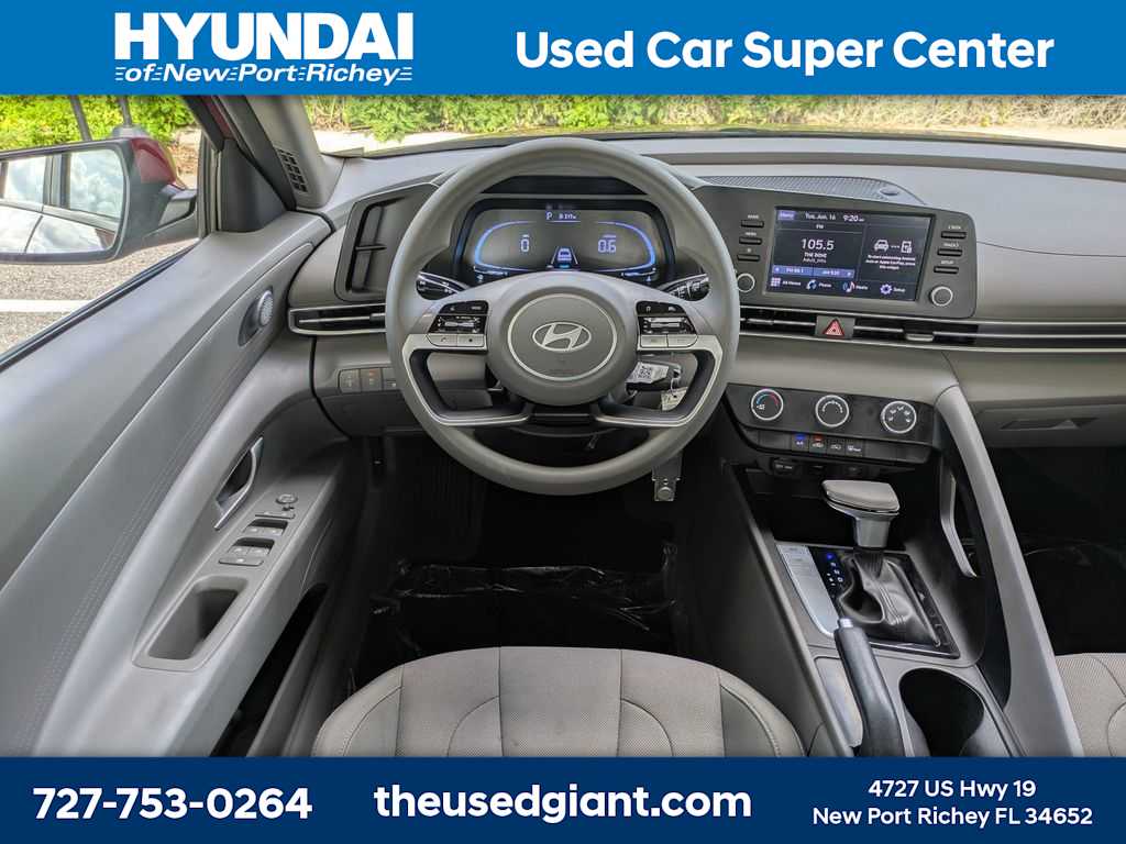 Thumbnail: 2024 Hyundai Elantra - 16
