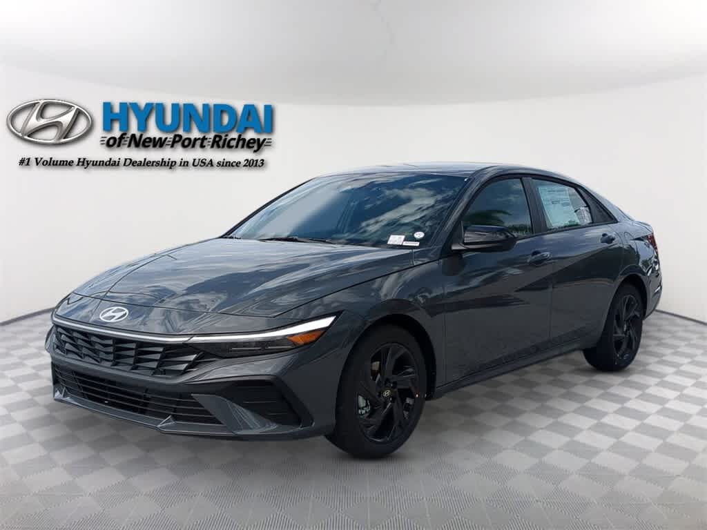 New 2026 Hyundai Elantra SEL Sport Sedan