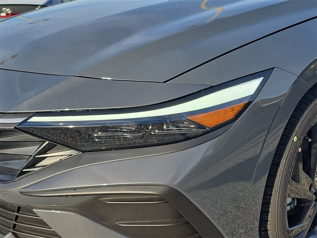 Thumbnail: 2026 Hyundai Elantra - 10