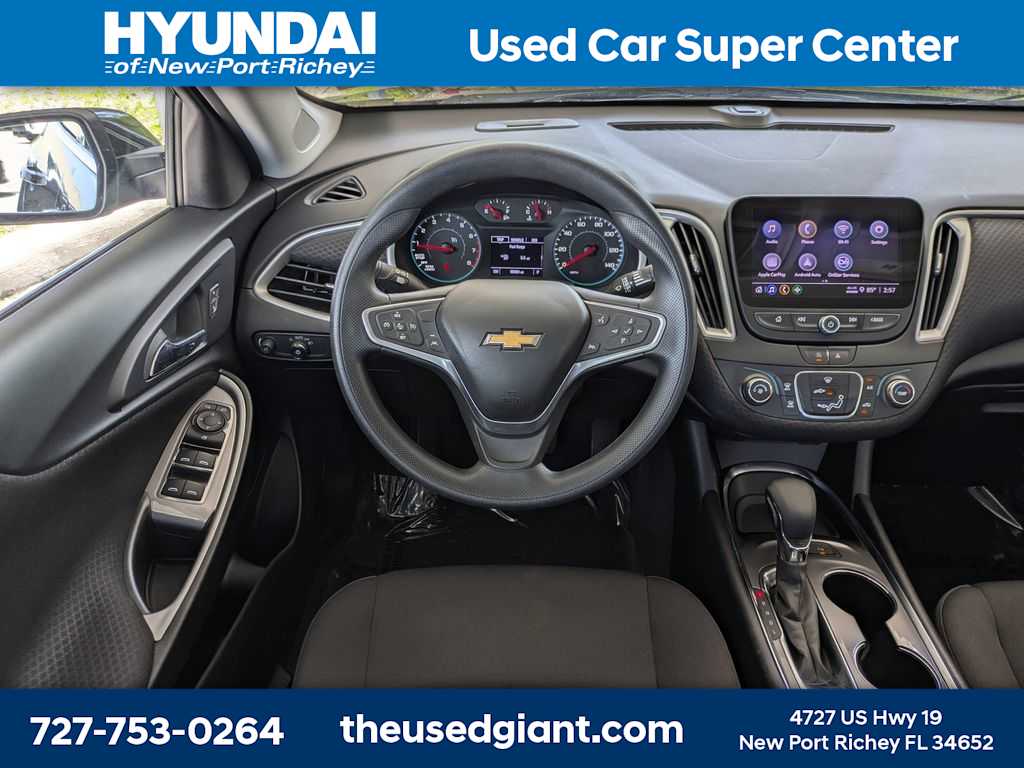 Thumbnail: 2022 Chevrolet Malibu - 15