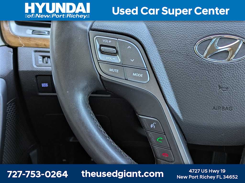 Thumbnail: 2014 Hyundai Santa Fe - 30