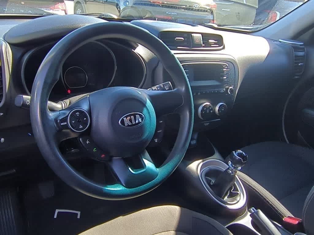 Thumbnail: 2016 Kia Soul - 10