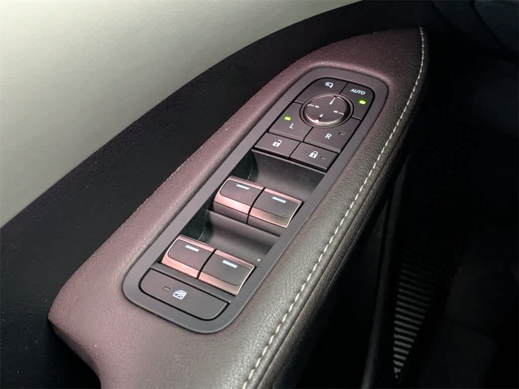 Thumbnail: 2025 Lexus RX - 33