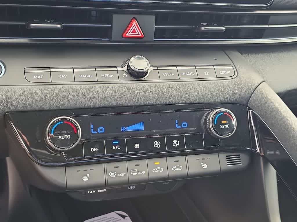 Thumbnail: 2026 Hyundai Elantra - 32