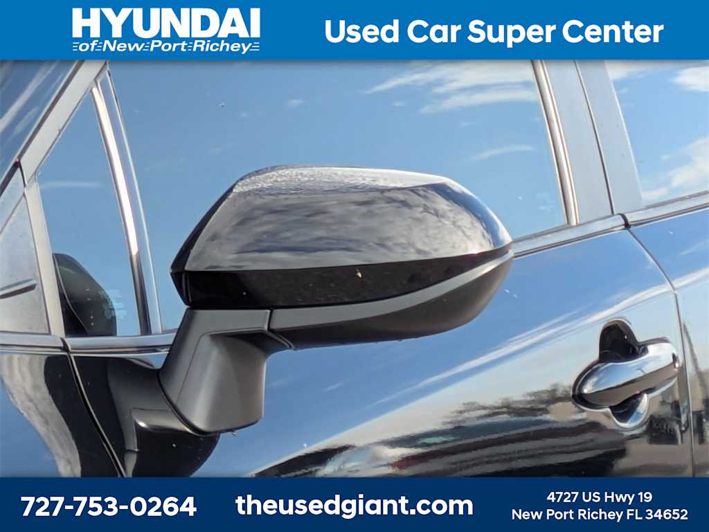 Thumbnail: 2025 Toyota Corolla - 11