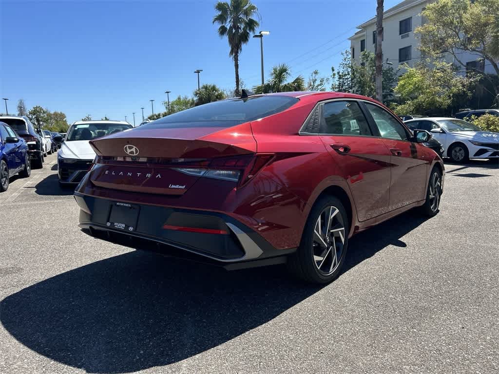 Thumbnail: 2025 Hyundai Elantra - 5