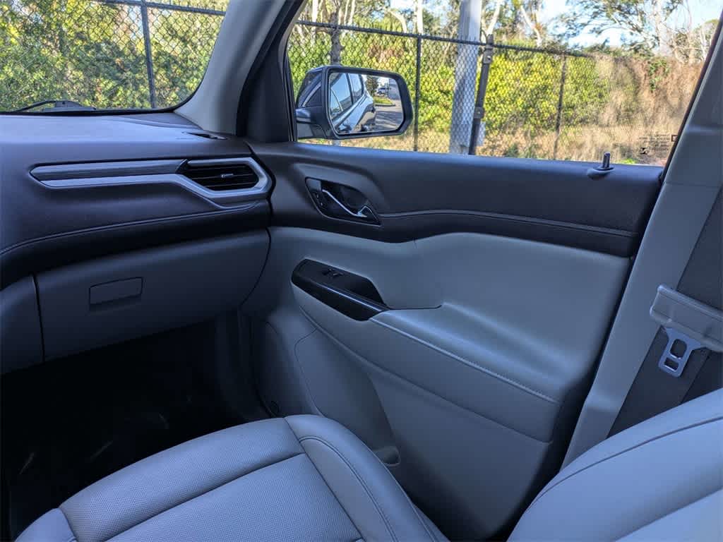 Thumbnail: 2022 GMC Acadia - 22