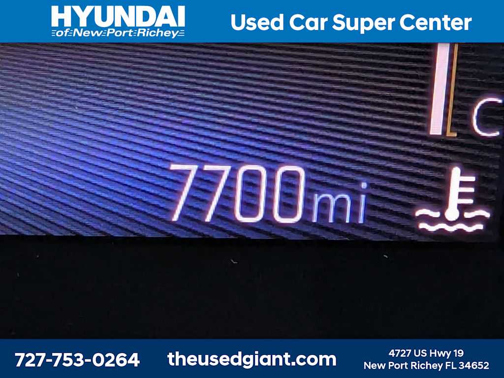 Thumbnail: 2025 Chevrolet Trax - 33