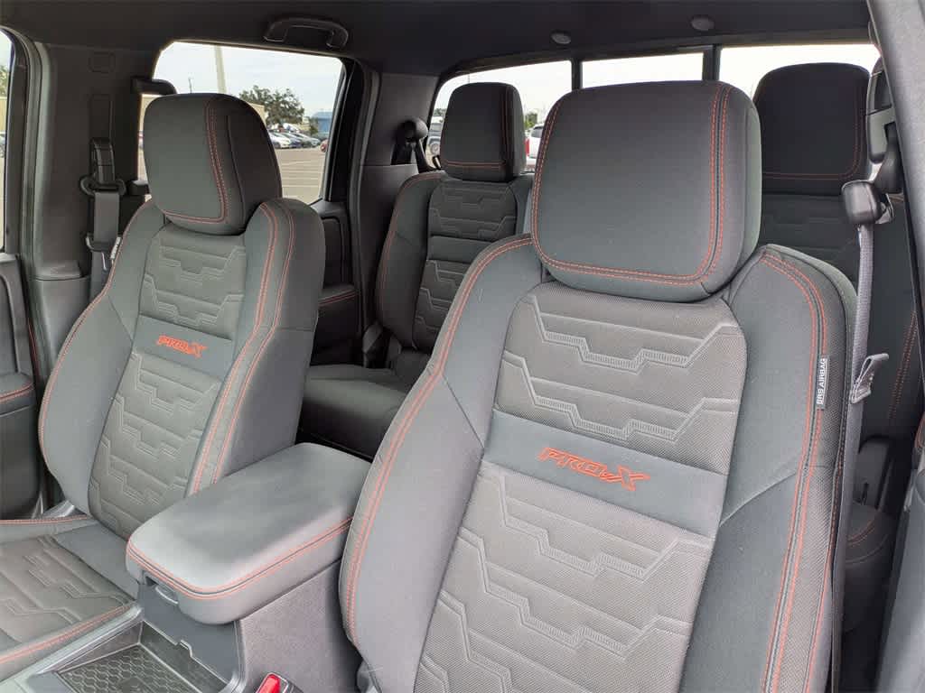 Thumbnail: 2022 Nissan Frontier - 7