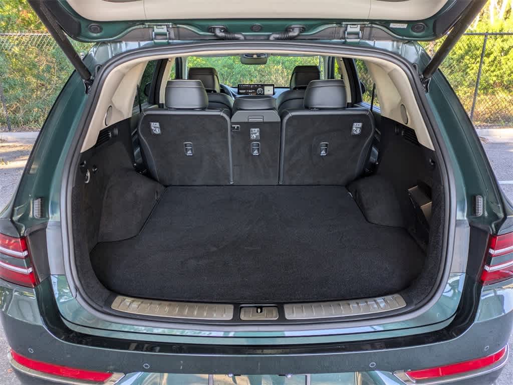 Thumbnail: 2023 Genesis GV80 - 12