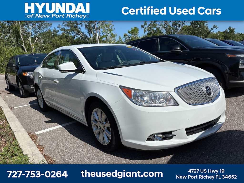 Thumbnail: 2012 Buick LaCrosse - 4