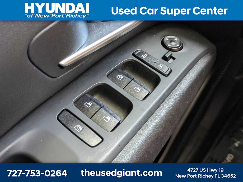 Thumbnail: 2024 Hyundai Santa Cruz - 26