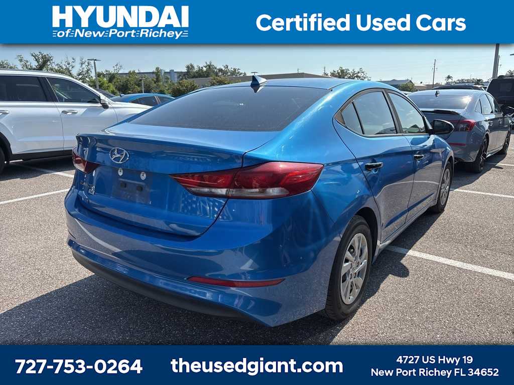 Thumbnail: 2017 Hyundai Elantra - 3