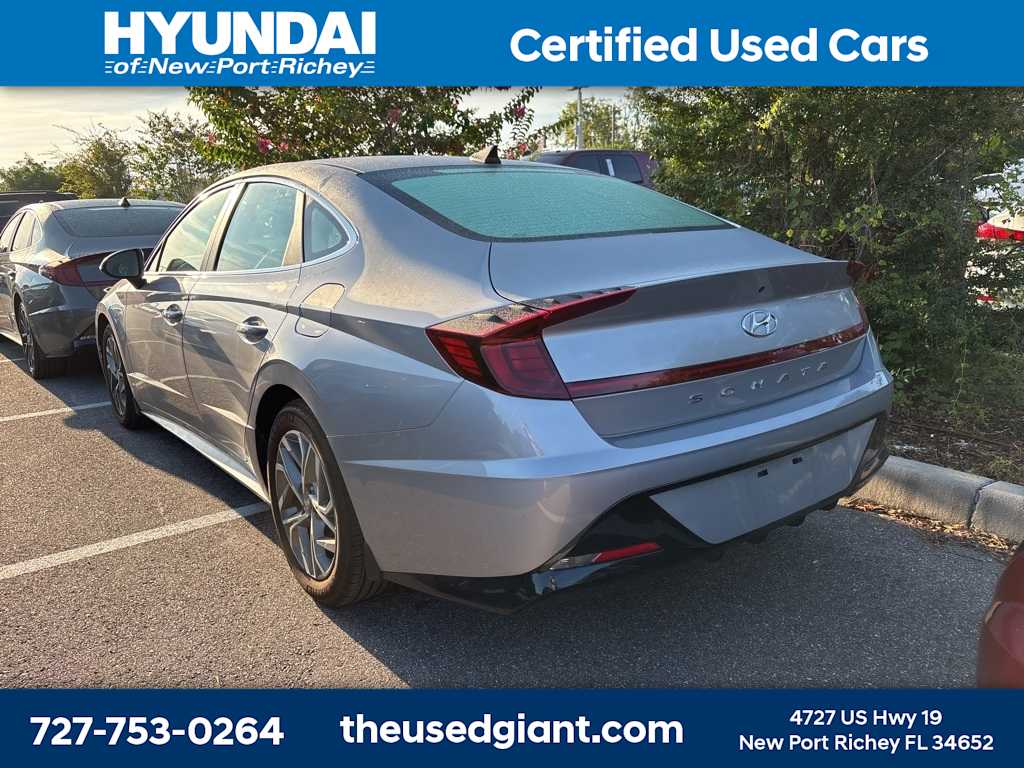 Thumbnail: 2023 Hyundai Sonata - 2