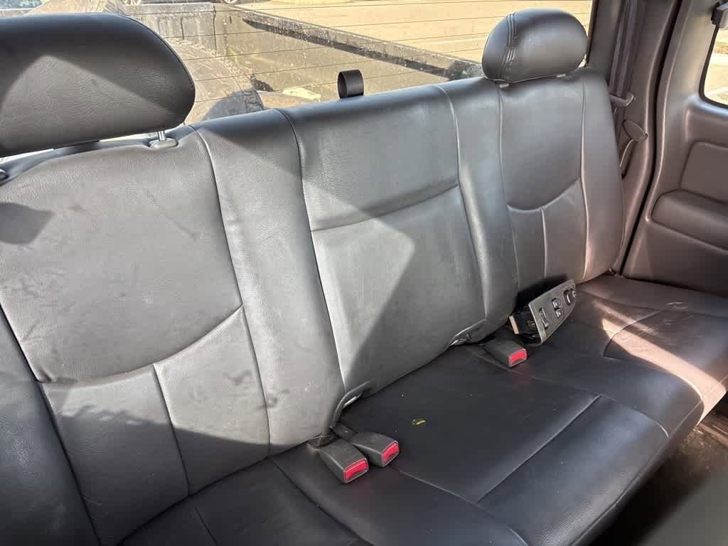 Thumbnail: 2003 Chevrolet Silverado 2500 - 9