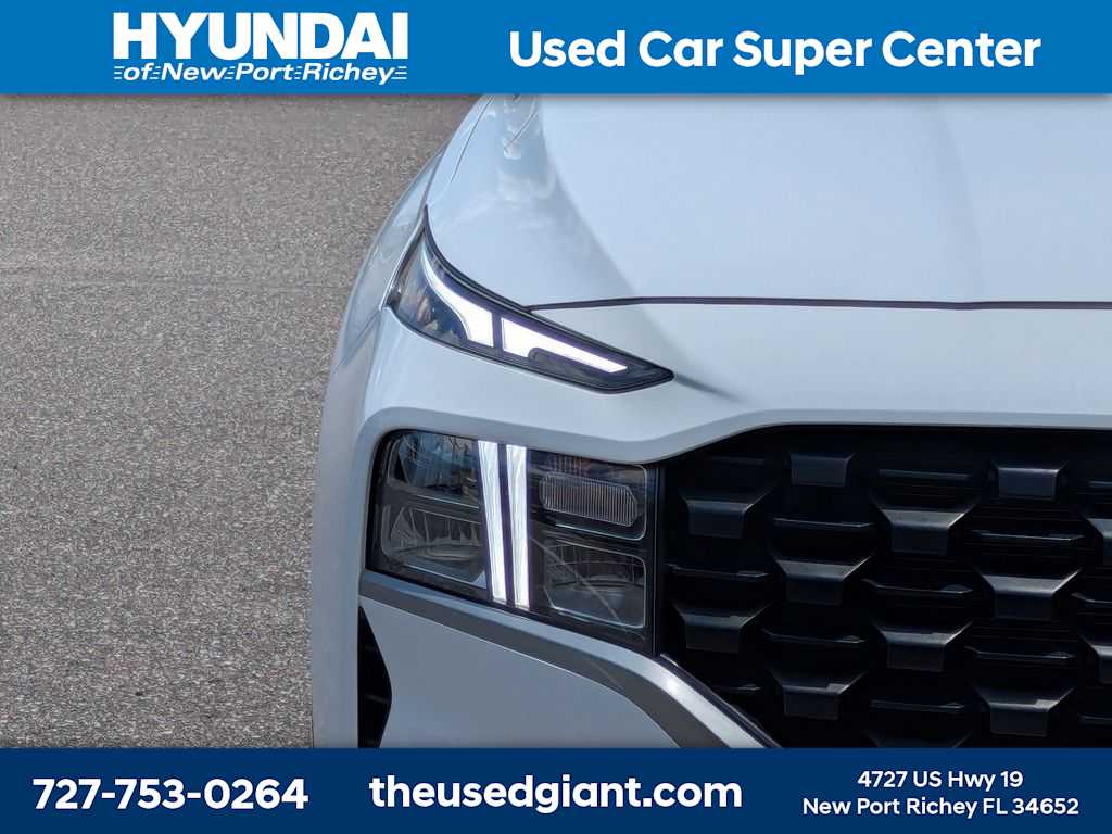 Thumbnail: 2023 Hyundai Santa Fe - 9