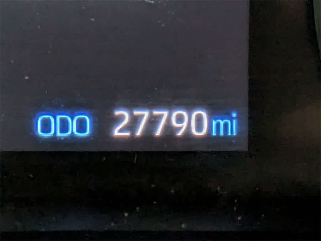 Thumbnail: 2022 Toyota RAV4 - 41