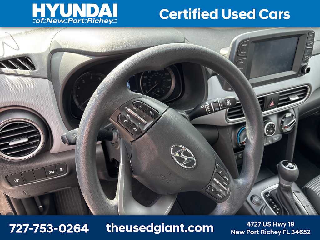 2021 Hyundai Kona SE 10
