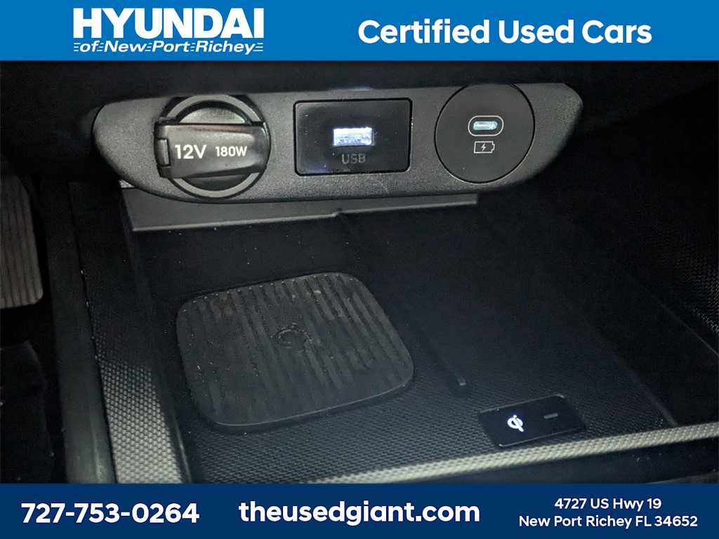 Thumbnail: 2024 Hyundai Elantra - 24