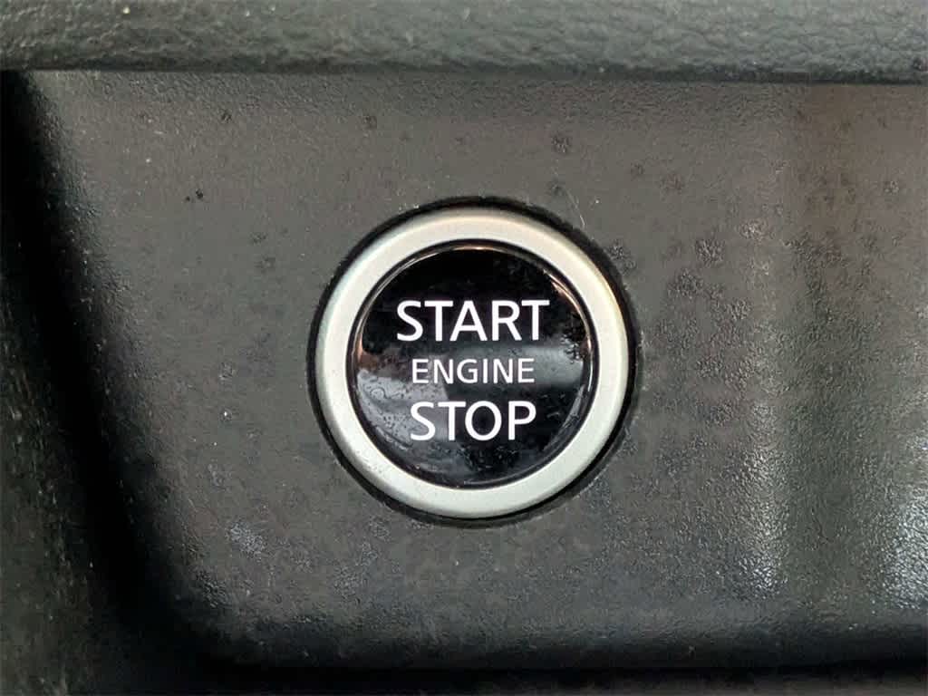 Thumbnail: 2021 Nissan Rogue - 30