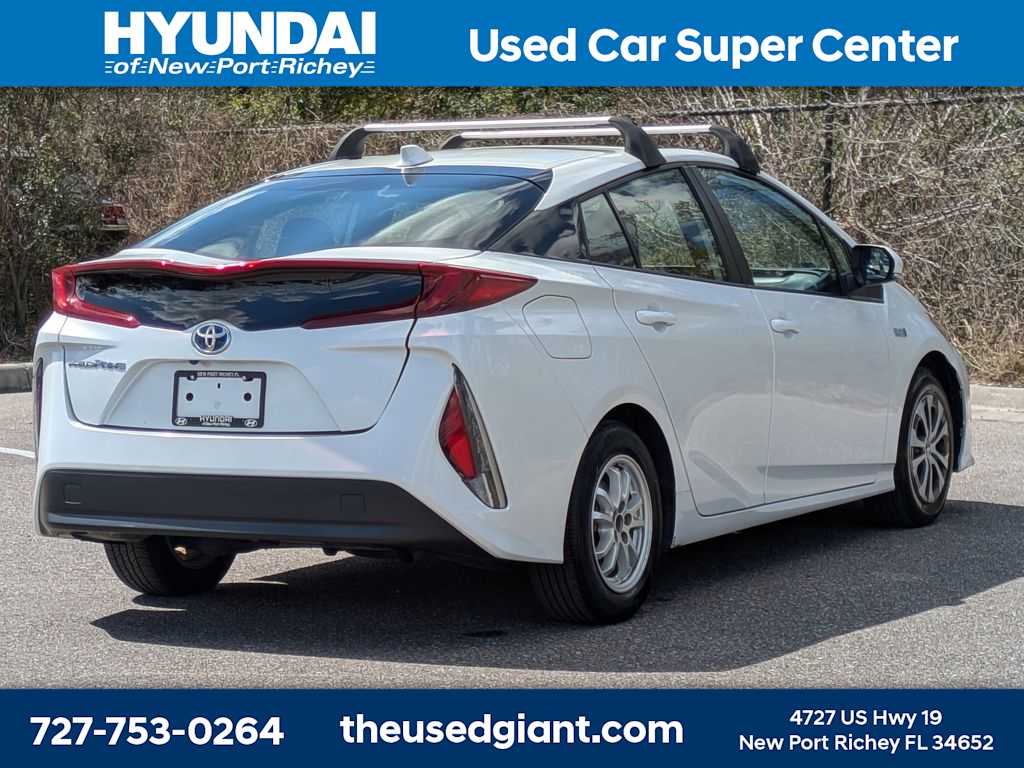 Thumbnail: 2022 Toyota Prius Prime - 5