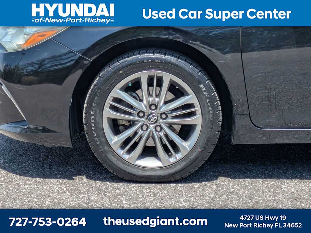 Thumbnail: 2016 Toyota Camry - 8