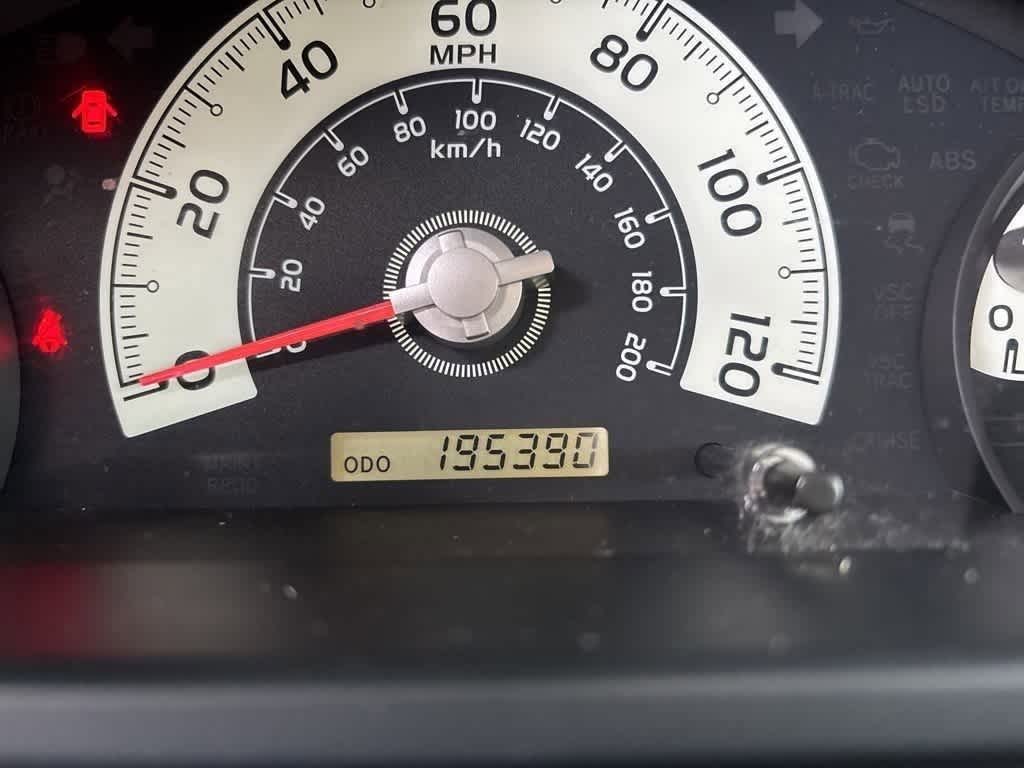 Thumbnail: 2007 Toyota FJ Cruiser - 11