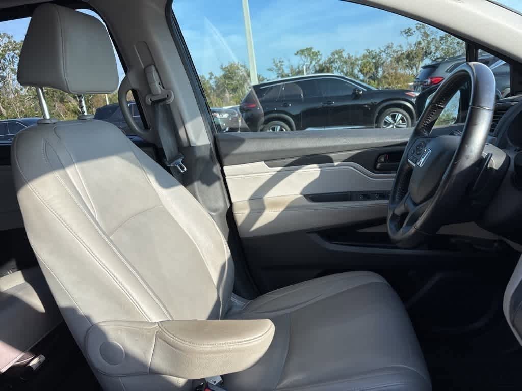 Thumbnail: 2020 Honda Odyssey - 7