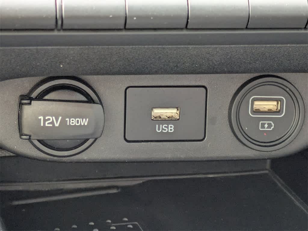 Thumbnail: 2021 Hyundai Elantra - 25