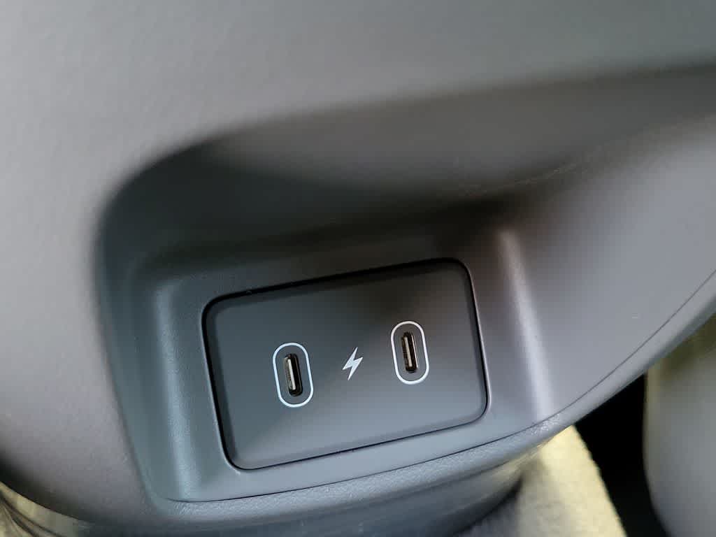 Thumbnail: 2026 Hyundai Elantra - 12
