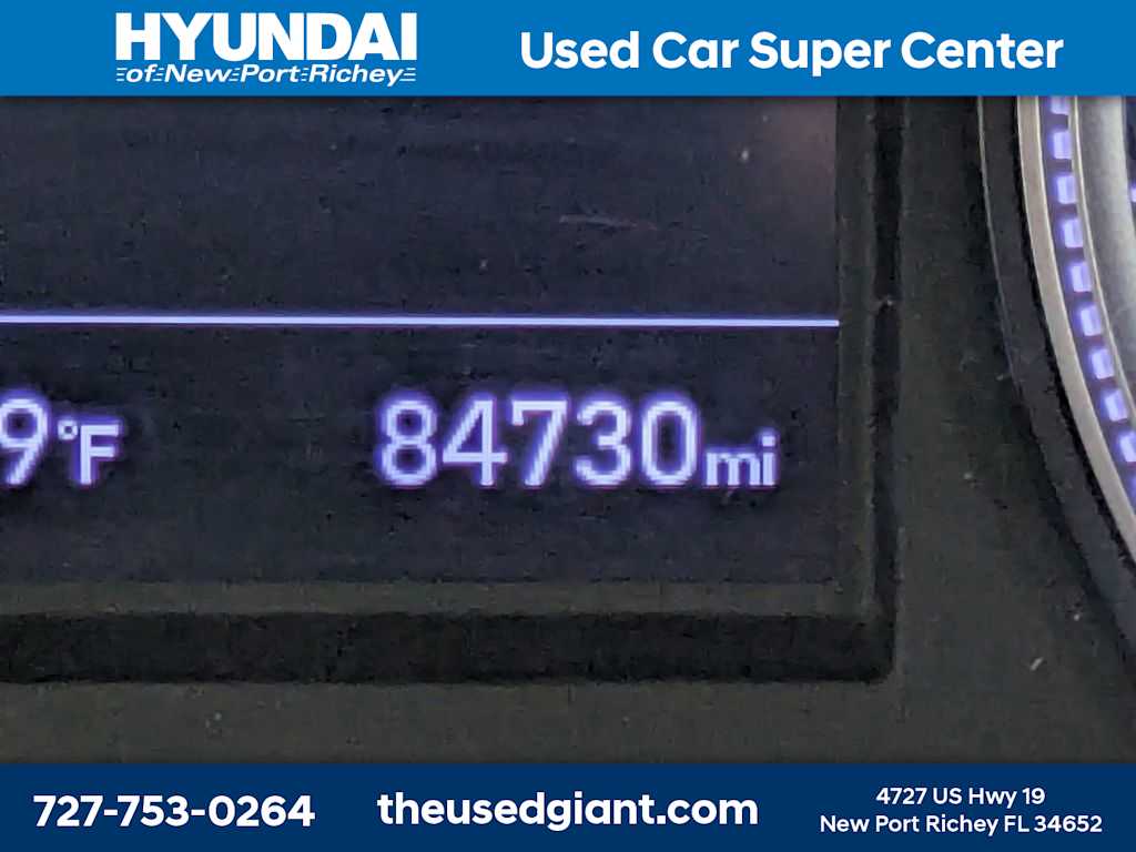 Thumbnail: 2020 Hyundai Santa Fe - 31