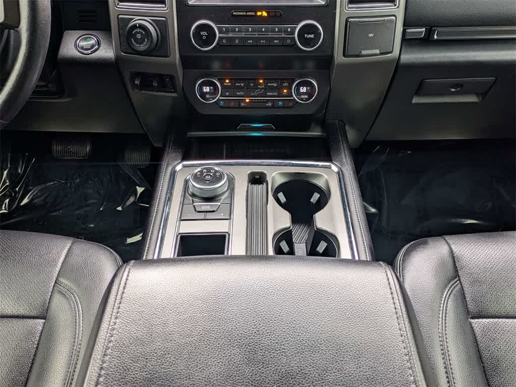 Thumbnail: 2020 Ford Expedition - 27