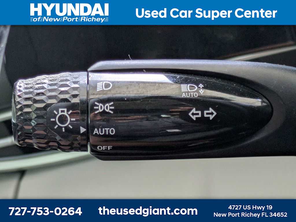 Thumbnail: 2023 Hyundai Elantra - 34