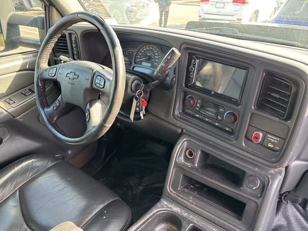 Thumbnail: 2003 Chevrolet Silverado 2500 - 7