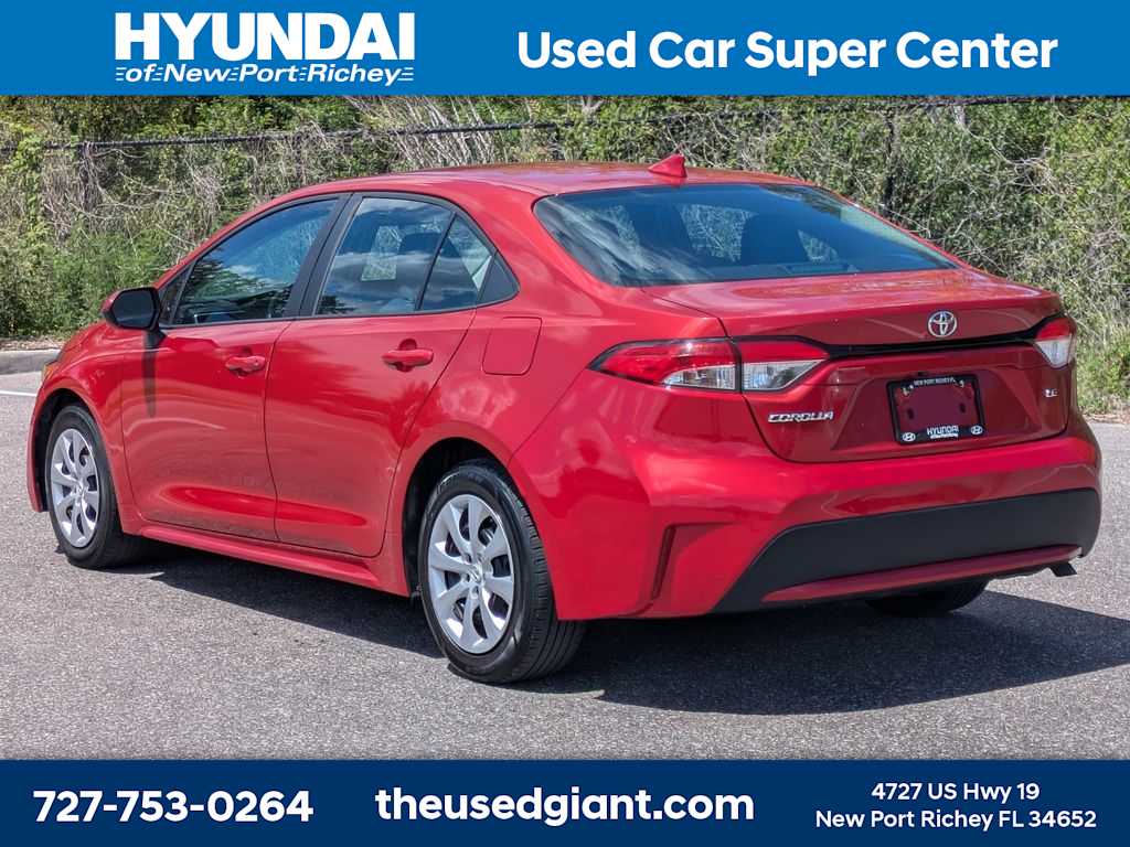 Thumbnail: 2021 Toyota Corolla - 3