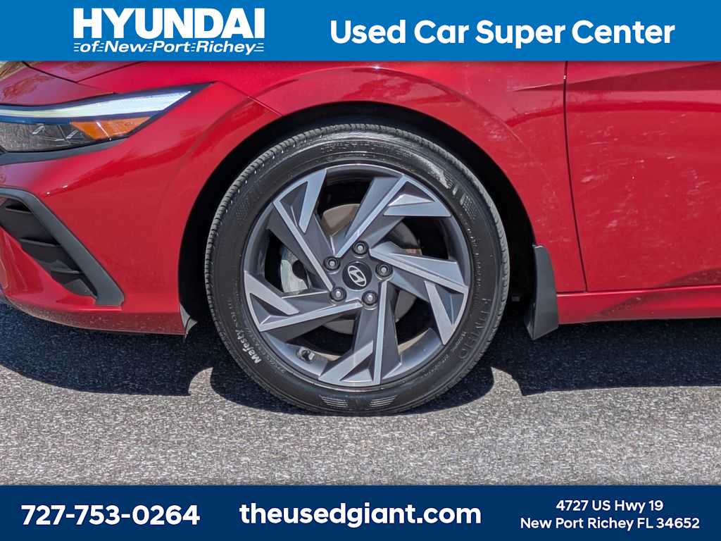 Thumbnail: 2025 Hyundai Elantra - 10