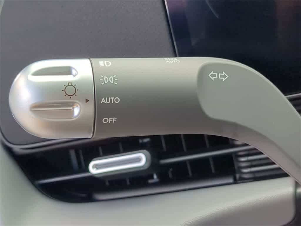 Thumbnail: 2026 Hyundai Ioniq 5 - 26