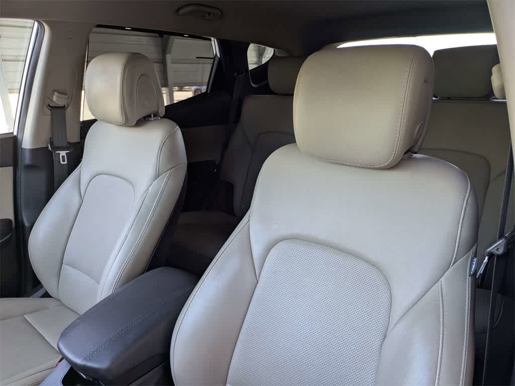 Thumbnail: 2017 Hyundai Santa Fe - 7