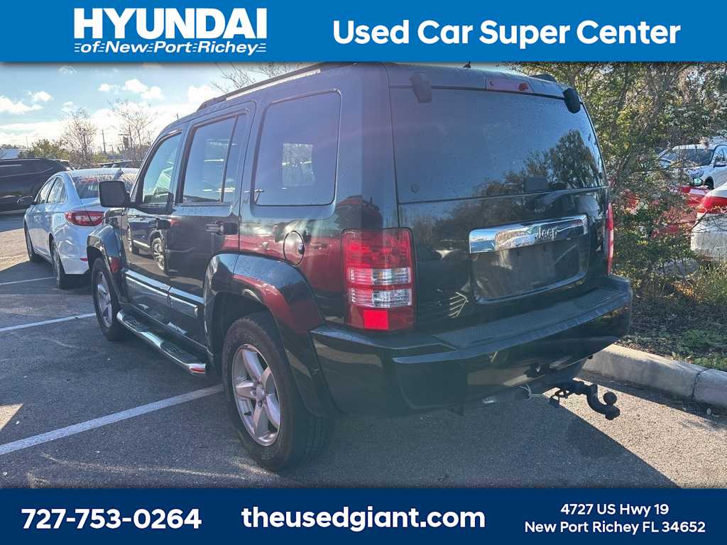 Thumbnail: 2012 Jeep Liberty - 2