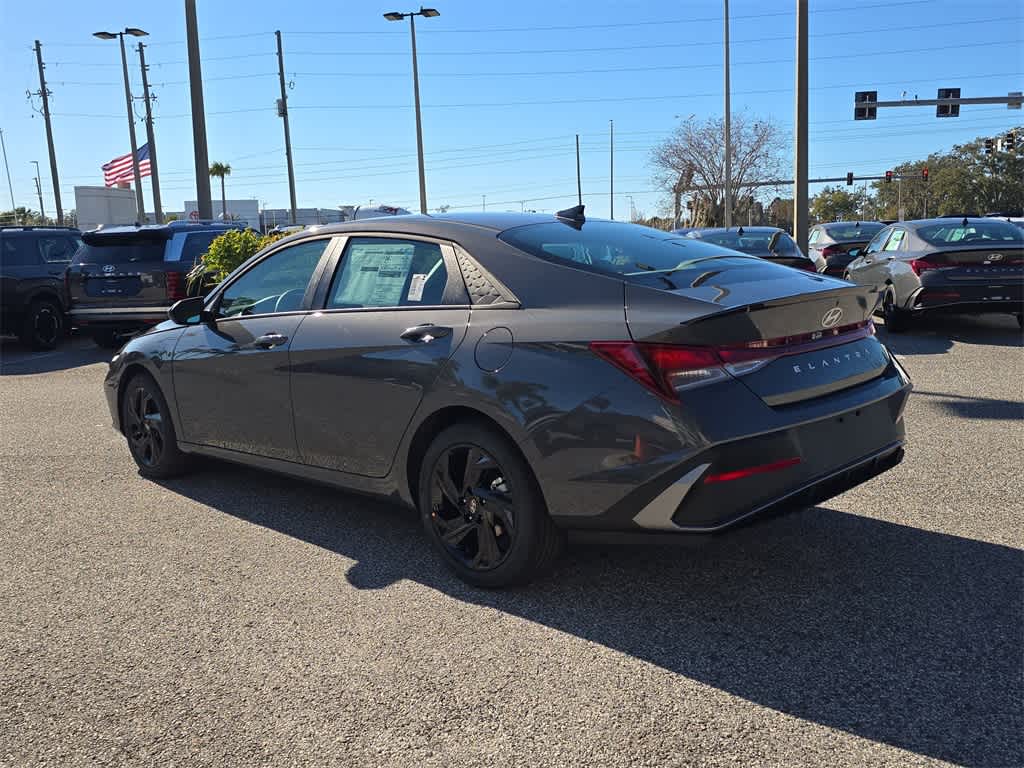 Thumbnail: 2026 Hyundai Elantra - 4