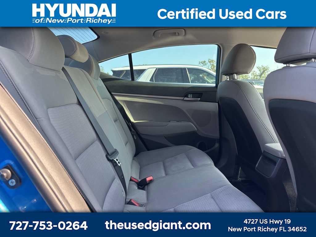 Thumbnail: 2017 Hyundai Elantra - 9