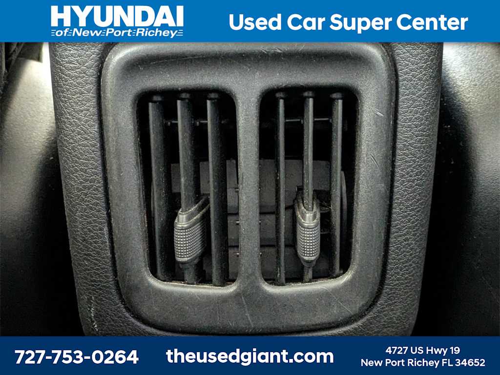 Thumbnail: 2021 Jeep Compass - 17