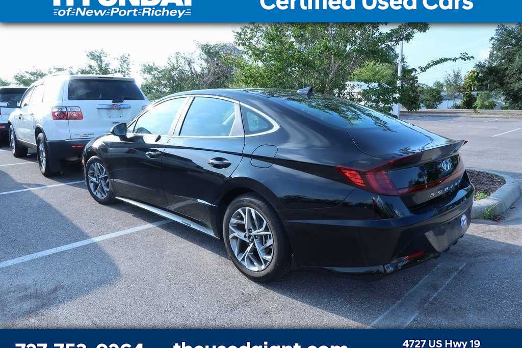 Thumbnail: 2022 Hyundai Sonata - 2
