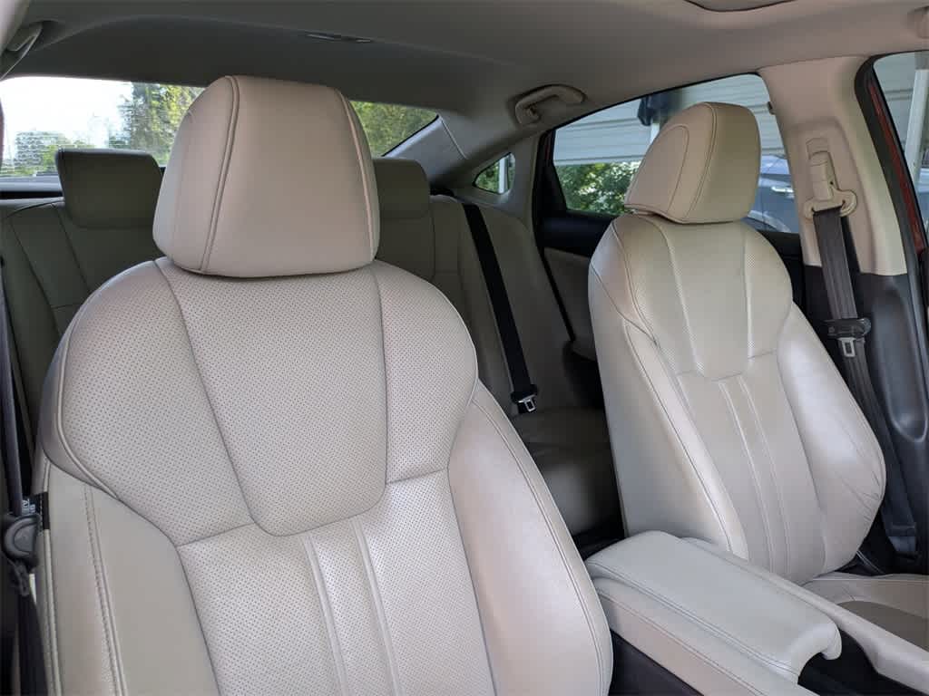 Thumbnail: 2022 Honda Insight - 6