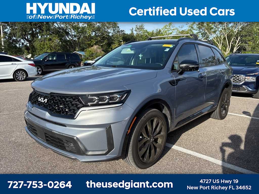 Thumbnail: 2023 Kia Sorento - 1