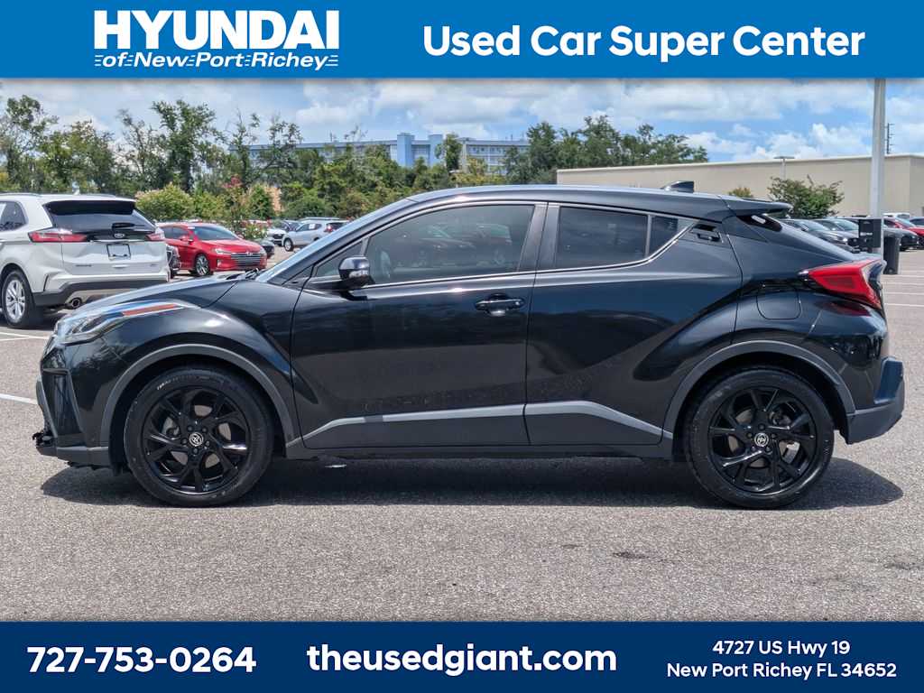 Thumbnail: 2021 Toyota C-HR - 2